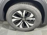 Thumbnail of 2025 Platinum Gray Metallic Volkswagen Atlas