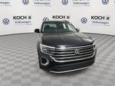 Thumbnail of 2025 Deep Black Pearl Effect Volkswagen Atlas