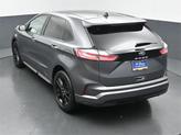 Thumbnail of 2022 Carbonized Gray Metallic Ford Edge