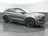 Photo of 2022 Carbonized Gray Metallic Ford Edge