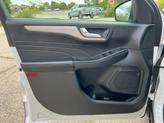 Thumbnail of 2022 Oxford White Ford Escape