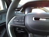 Thumbnail of 2025 Diamond Black Crystal Pearlcoat Jeep Grand Cherokee