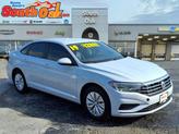 Photo of 2019 Platinum Gray Metallic Volkswagen Jetta