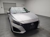 Thumbnail of 2023 Super Black Nissan Altima