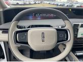 Thumbnail of 2025 White Platinum Clearcoat Metallic Lincoln Nautilus