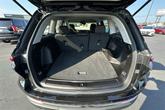Thumbnail of 2023 Diamond Black Crystal Pearlcoat Jeep Grand Cherokee