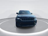 Thumbnail of 2023 Diamond Black Crystal Pearlcoat Jeep Grand Cherokee