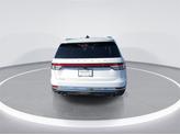 Thumbnail of 2025 Pristine White Metallic Tri-Coat Lincoln Aviator