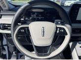 Thumbnail of 2025 Pristine White Metallic Tri-Coat Lincoln Aviator