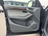 Thumbnail of 2015 Blue Audi Q5