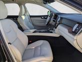 Thumbnail of 2021 Onyx Black Metallic Volvo XC60