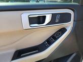 Thumbnail of 2021 Oxford White Ford Explorer