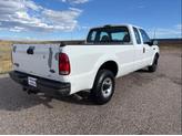 Thumbnail of 2004 Oxford White Clearcoat Ford F-250