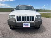 Thumbnail of 2004 Stone White Clearcoat Jeep Grand Cherokee