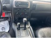 Thumbnail of 2004 Stone White Clearcoat Jeep Grand Cherokee