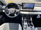 Thumbnail of 2025 White Diamond Mitsubishi Outlander