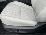 Thumbnail of 2025 Black Diamond/Alloy Silver Roof Mitsubishi Outlander