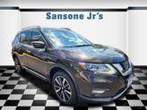 Photo of 2017 Midnight Jade Nissan Rogue