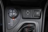 Thumbnail of 2019 Diamond Black Crystal Pearlcoat Jeep Cherokee
