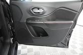 Thumbnail of 2019 Diamond Black Crystal Pearlcoat Jeep Cherokee