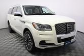 Thumbnail of 2024 Pristine White Metallic Tri-Coat Lincoln Navigator