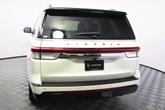 Thumbnail of 2024 Pristine White Metallic Tri-Coat Lincoln Navigator