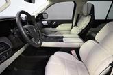 Thumbnail of 2024 Pristine White Metallic Tri-Coat Lincoln Navigator