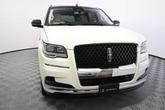 Thumbnail of 2024 Pristine White Metallic Tri-Coat Lincoln Navigator