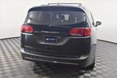 Thumbnail of 2017 Granite Crystal Metallic Clearcoat Chrysler Pacifica