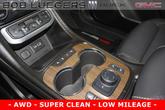 Thumbnail of 2023 Summit White GMC Acadia