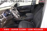 Thumbnail of 2023 Summit White GMC Acadia