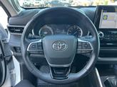 Thumbnail of 2022 Wind Chill Pearl Toyota Highlander Hybrid