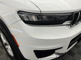 Thumbnail of 2023 Bright White Clearcoat Jeep Grand Cherokee L