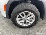 Thumbnail of 2023 Bright White Clearcoat Jeep Grand Cherokee L