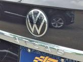 Thumbnail of 2021 Deep Black Pearl Effect Volkswagen Atlas