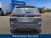 Thumbnail of 2021 Deep Black Pearl Effect Volkswagen Atlas