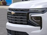 Thumbnail of 2025 Iridescent Pearl Tricoat Chevrolet Suburban