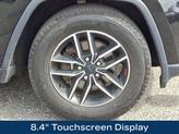 Thumbnail of 2020 Diamond Black Jeep Grand Cherokee