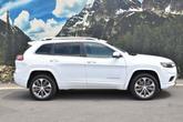 Thumbnail of 2019 Bright White Clearcoat Jeep Cherokee