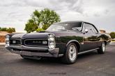 Thumbnail of 1966 Blackberry Metallic Pontiac GTO