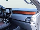 Thumbnail of 2024 Ceramic Pearl Metallic Lincoln Navigator