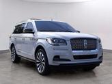 Thumbnail of 2024 Ceramic Pearl Metallic Lincoln Navigator