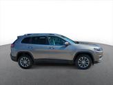 Thumbnail of 2021 Light Brownstone Pearlcoat Jeep Cherokee