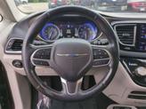 Thumbnail of 2018 Velvet Red Pearlcoat Chrysler Pacifica