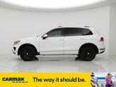 Thumbnail of 2016 White Volkswagen Touareg