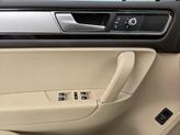 Thumbnail of 2016 White Volkswagen Touareg