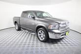 Thumbnail of 2015 Brilliant Black Crystal Pearlcoat RAM 1500