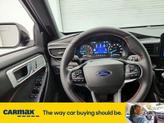 Thumbnail of 2022 Blue Ford Explorer