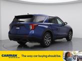 Thumbnail of 2022 Blue Ford Explorer