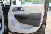 Thumbnail of 2020 Brilliant Black Crystal Pearlcoat Chrysler Pacifica